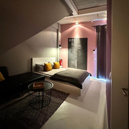 Guestroom By "Farbgestalt" Зарштедт Экстерьер фото